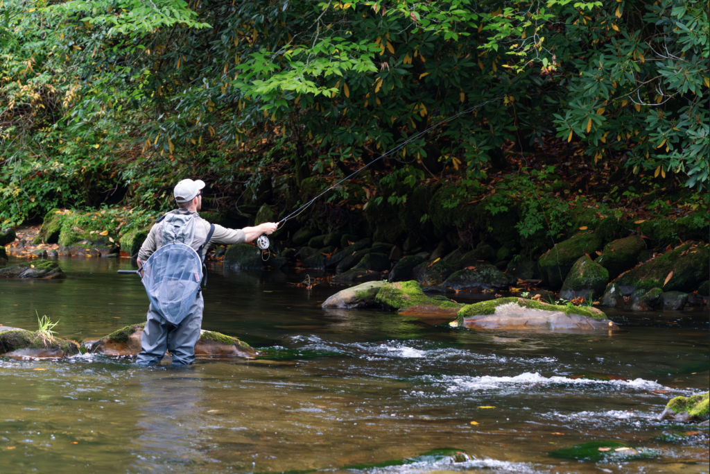 The author fishing a micro leader connected to a euro line during a recent competition